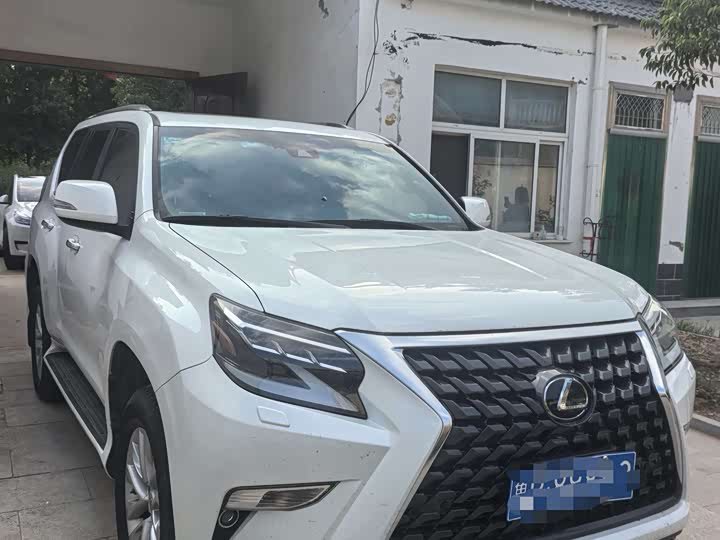 Lexus GX