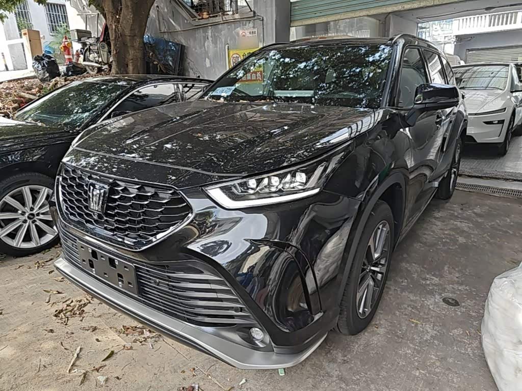 Toyota Crown Land Cruiser