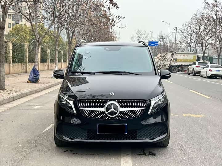 Mercedes-Benz V