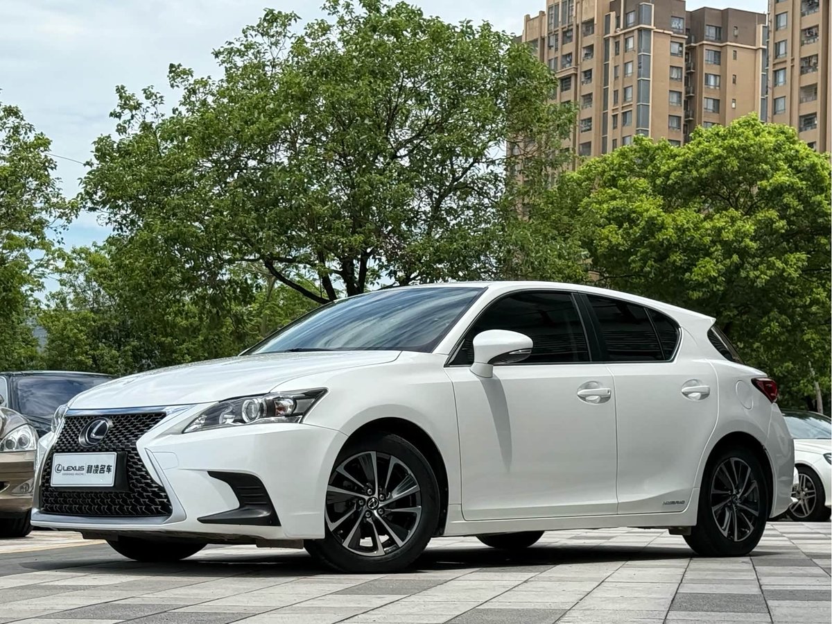 Lexus CT
