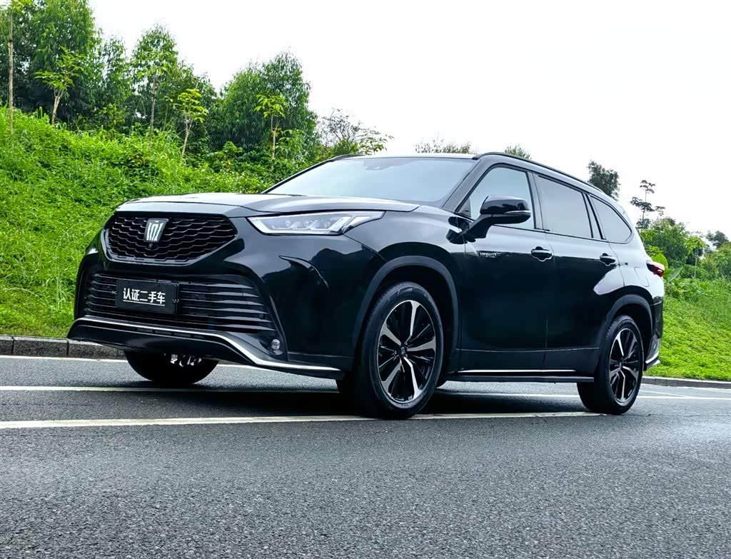 Toyota Crown Land Cruiser