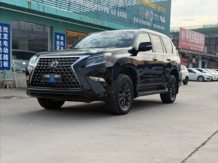 Lexus GX