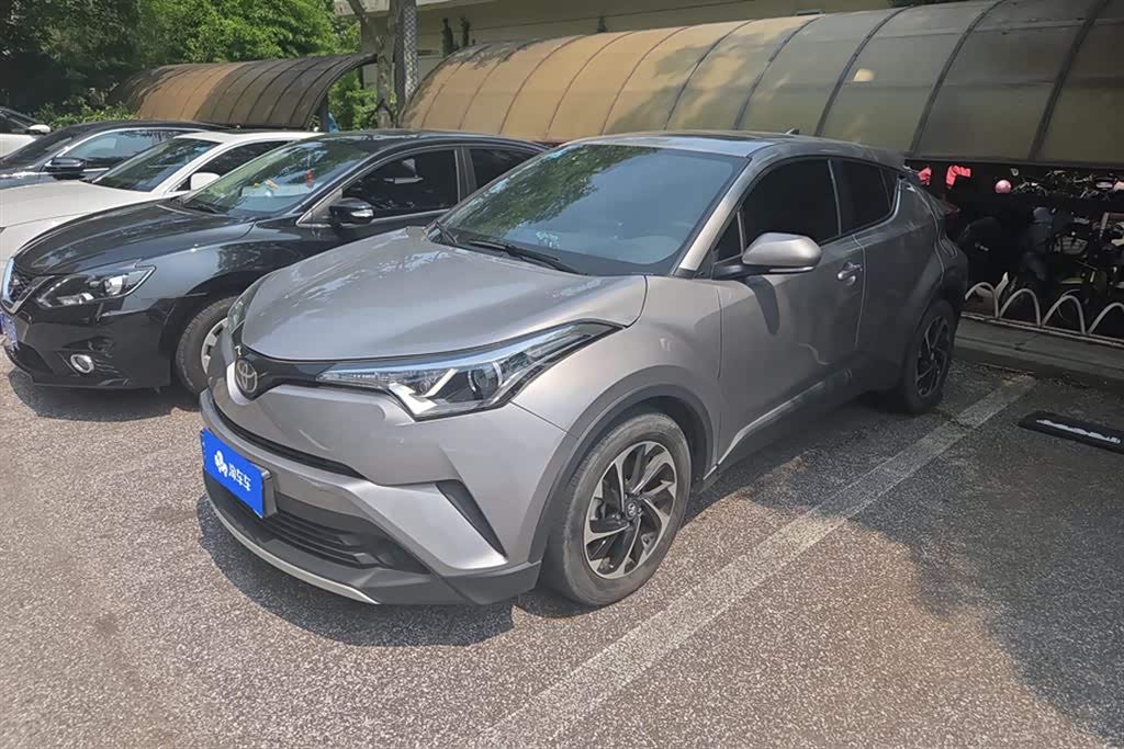 Toyota C-HR IZOA