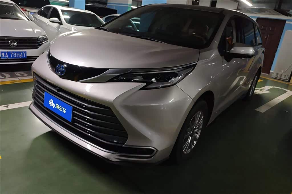 Toyota Sienna