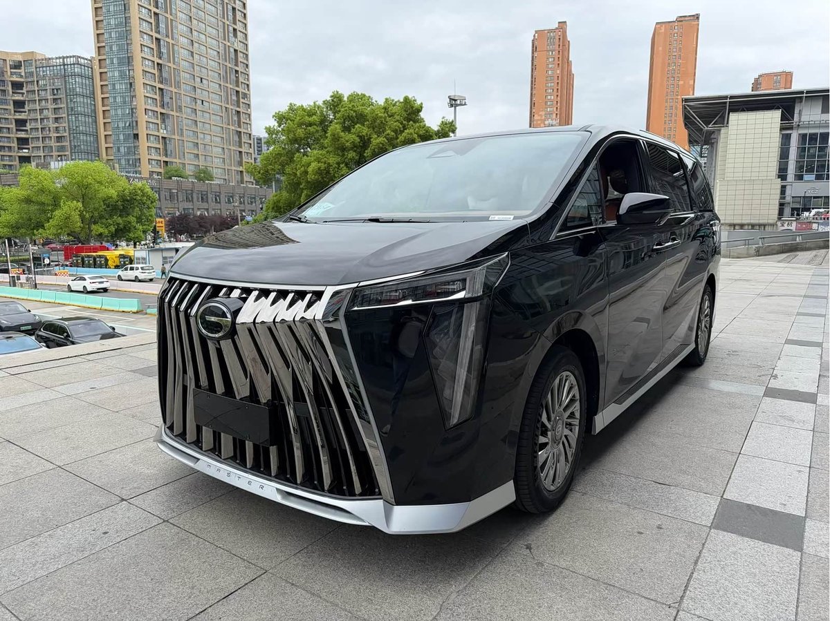 Trumpchi M8
