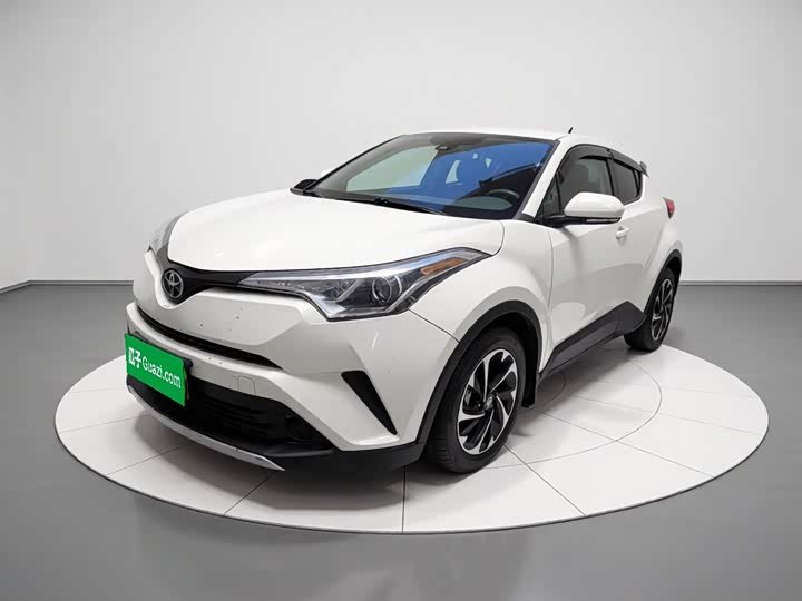 Toyota C-HR IZOA