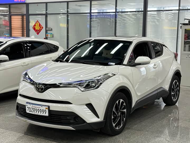 Toyota C-HR IZOA