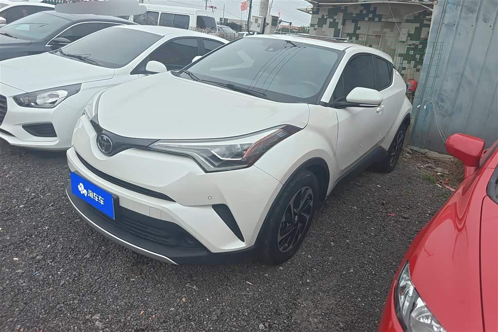 Toyota C-HR IZOA