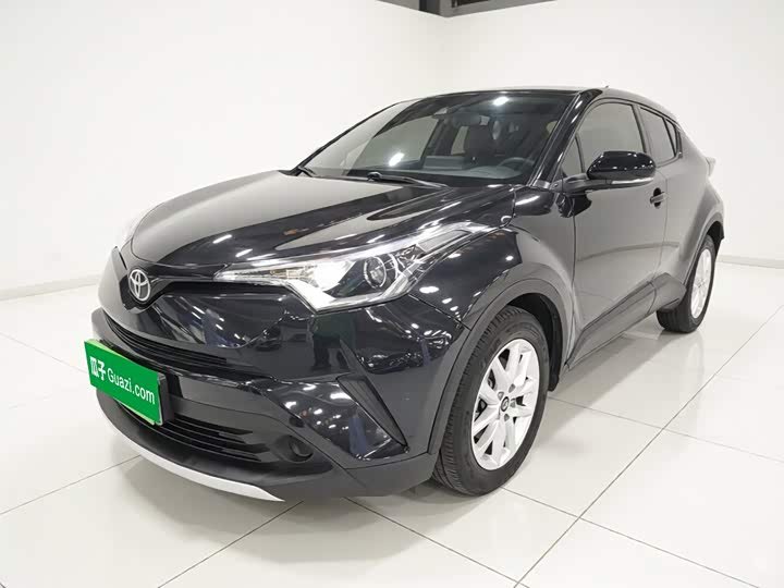 Toyota C-HR IZOA
