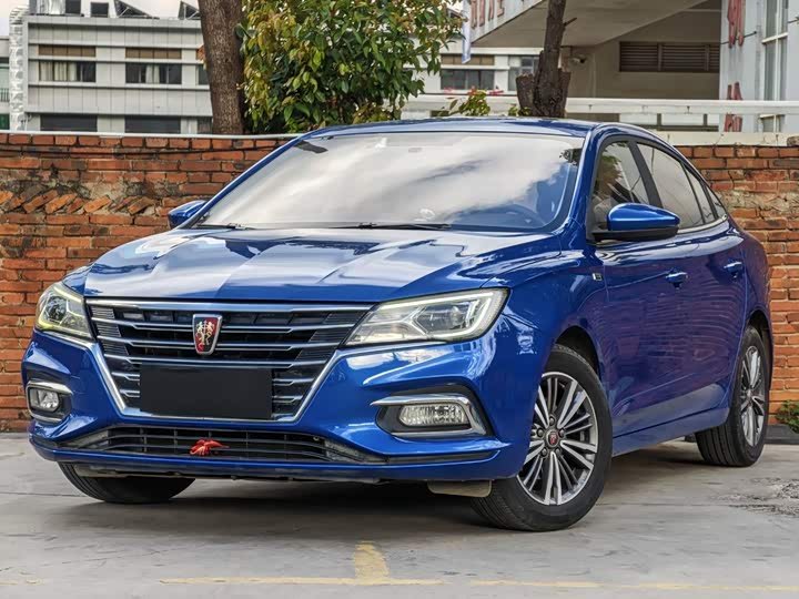 Roewe i5