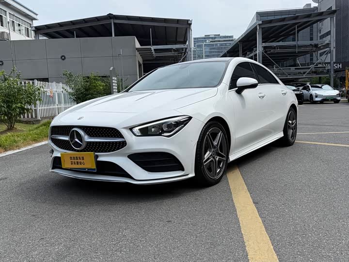 Mercedes-Benz CLA