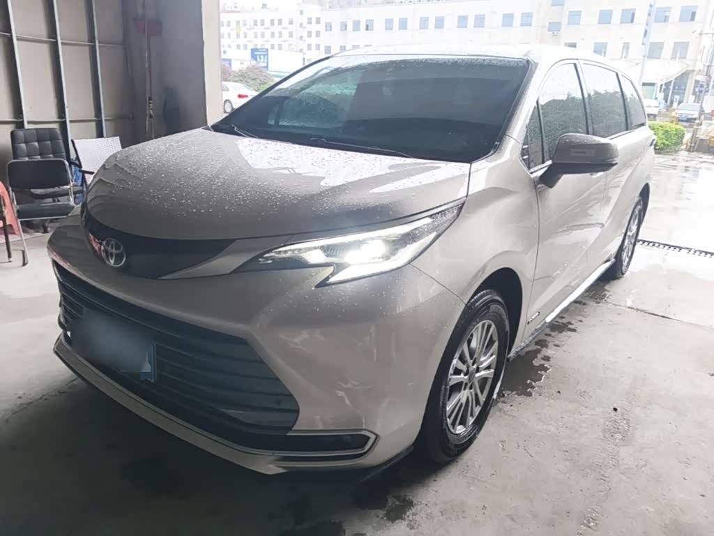 Toyota Sienna