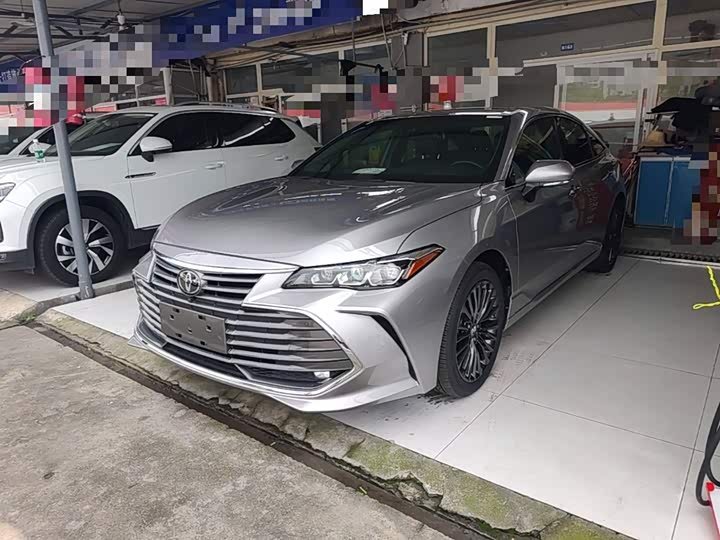 Toyota Avalon