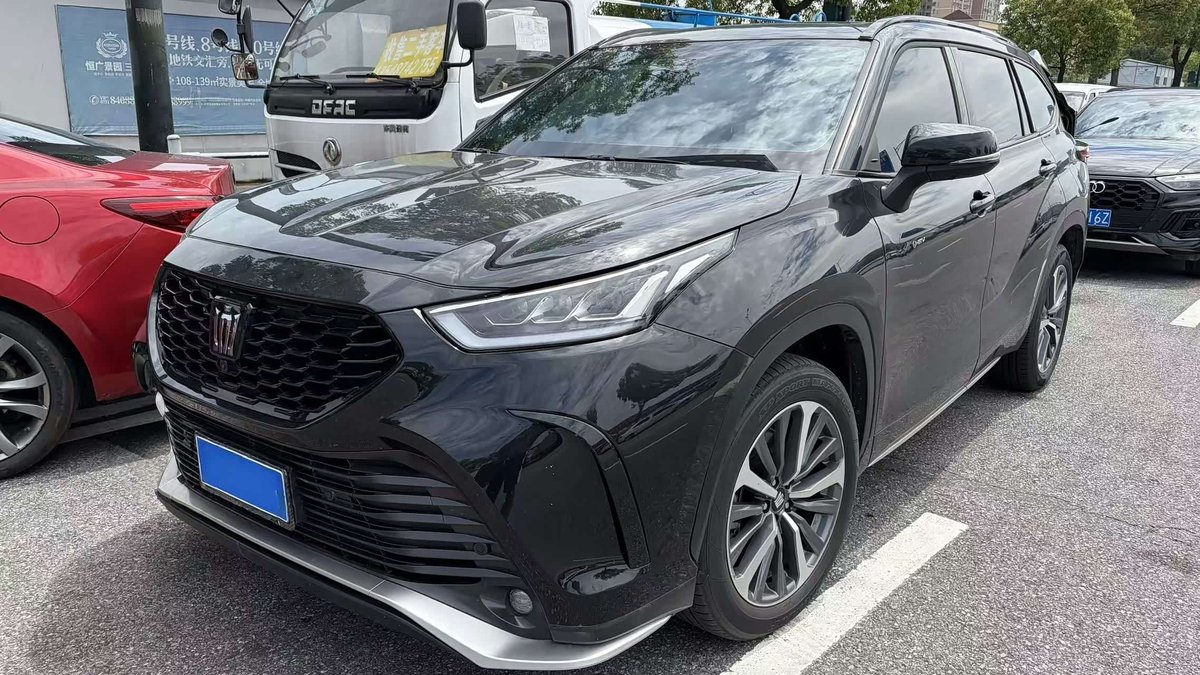 Toyota Crown Land Cruiser