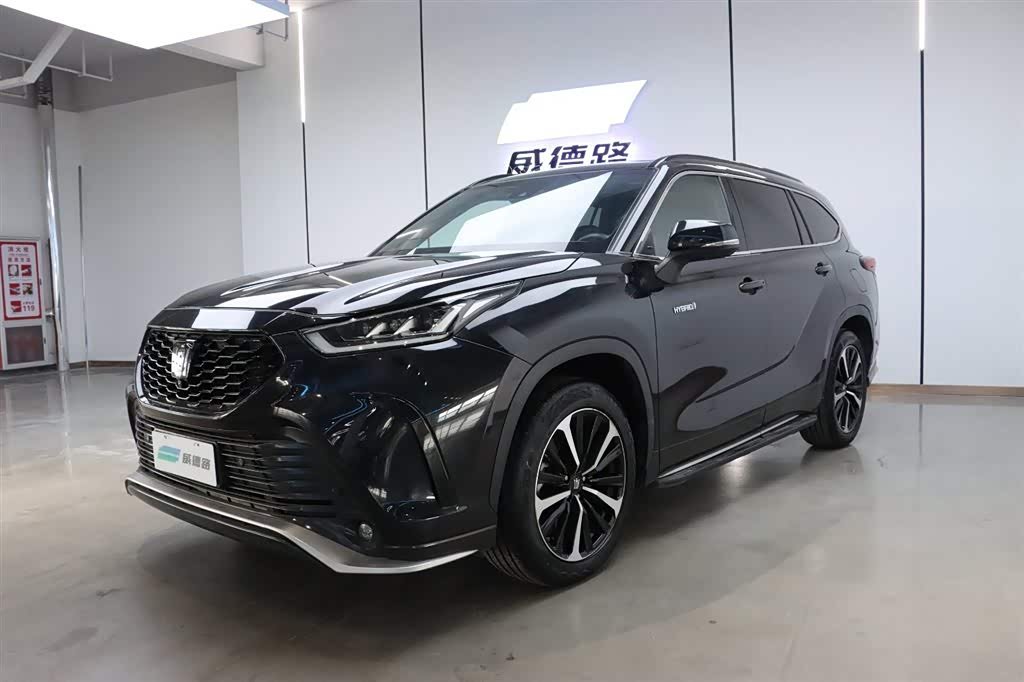 Toyota Crown Land Cruiser