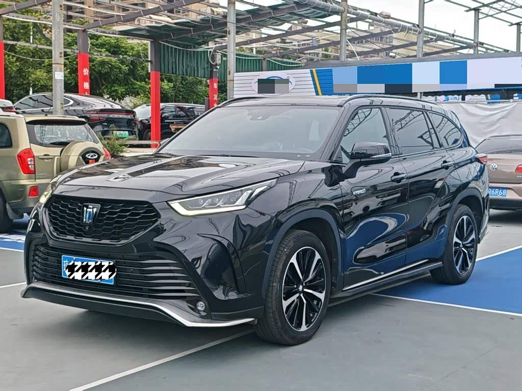 Toyota Crown Land Cruiser