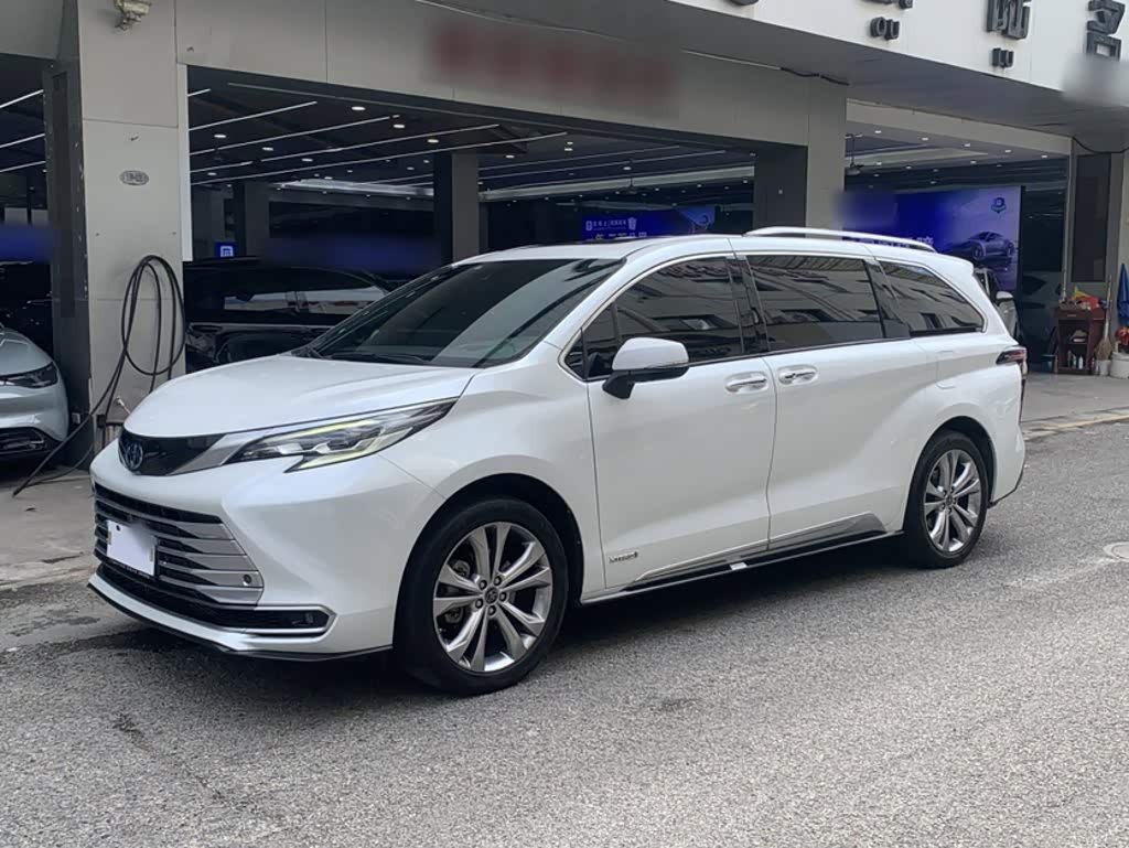 Toyota Sienna