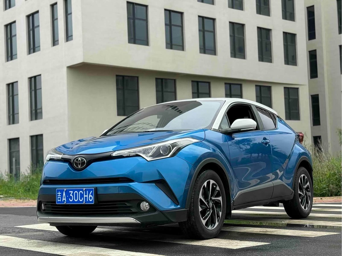 Toyota C-HR IZOA