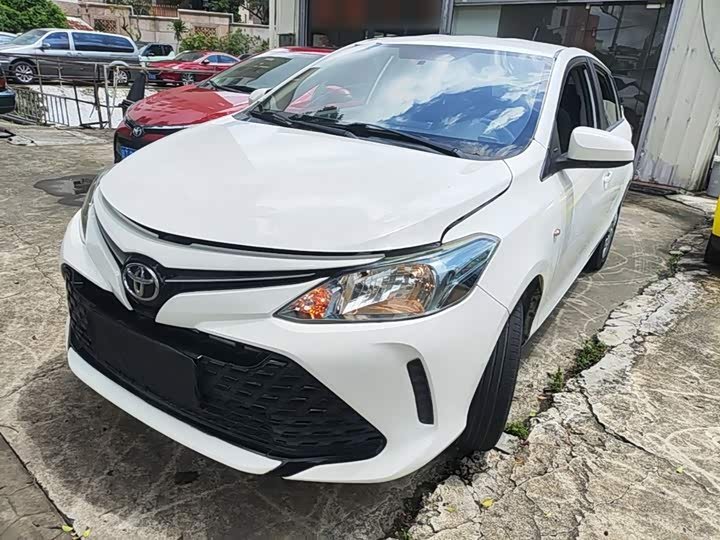 Toyota Vios FS