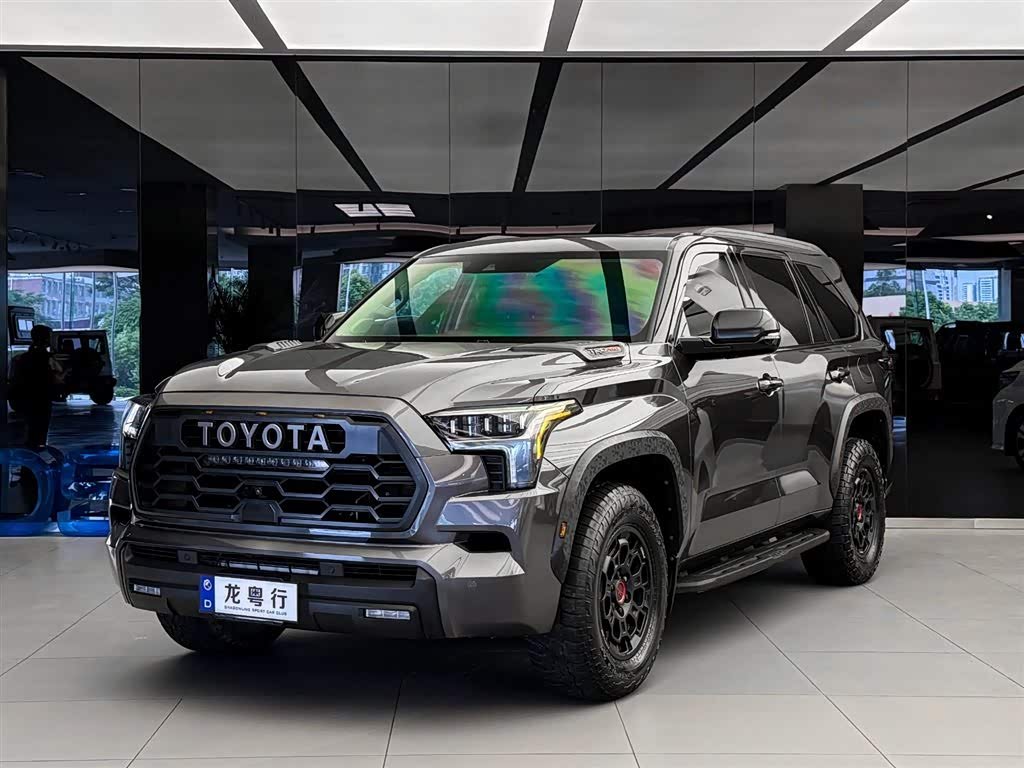 Toyota Sequoia