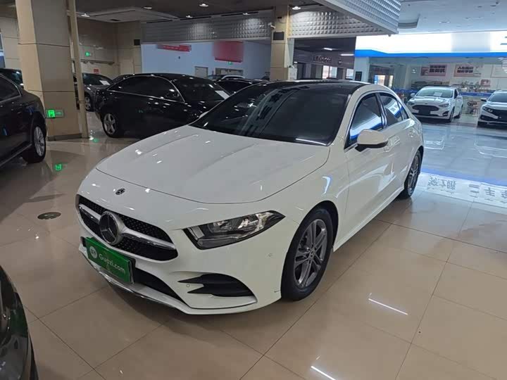 Mercedes-Benz A