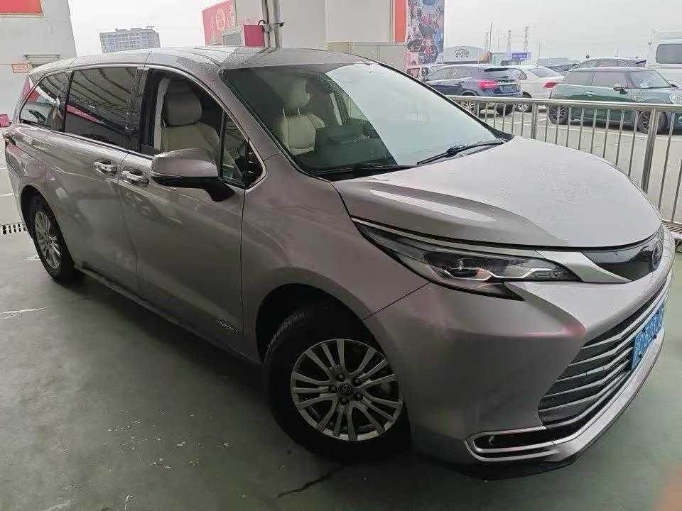 Toyota Sienna