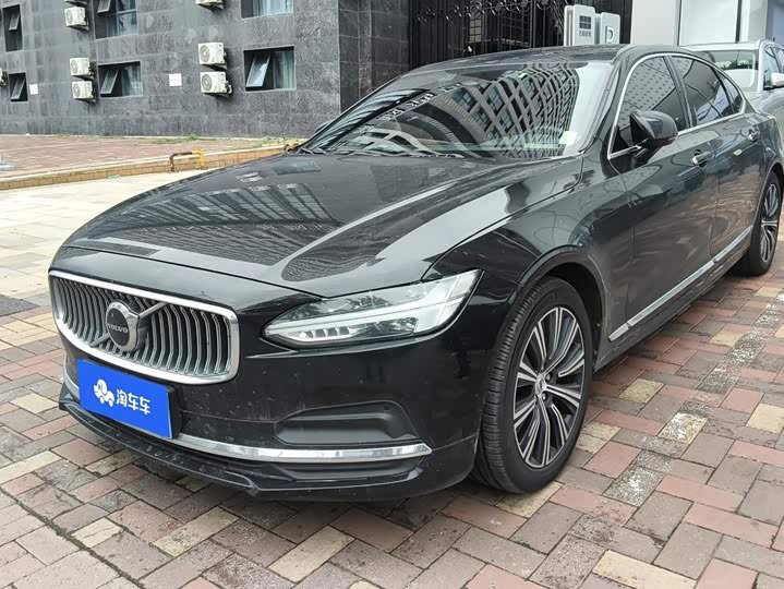 Volvo S90