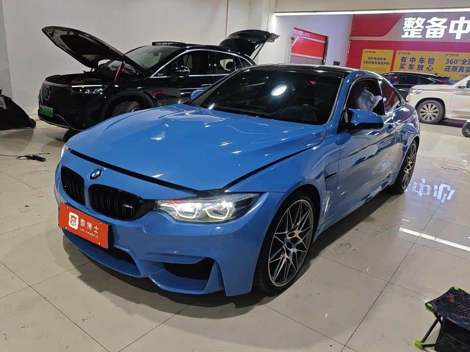 BMW M4