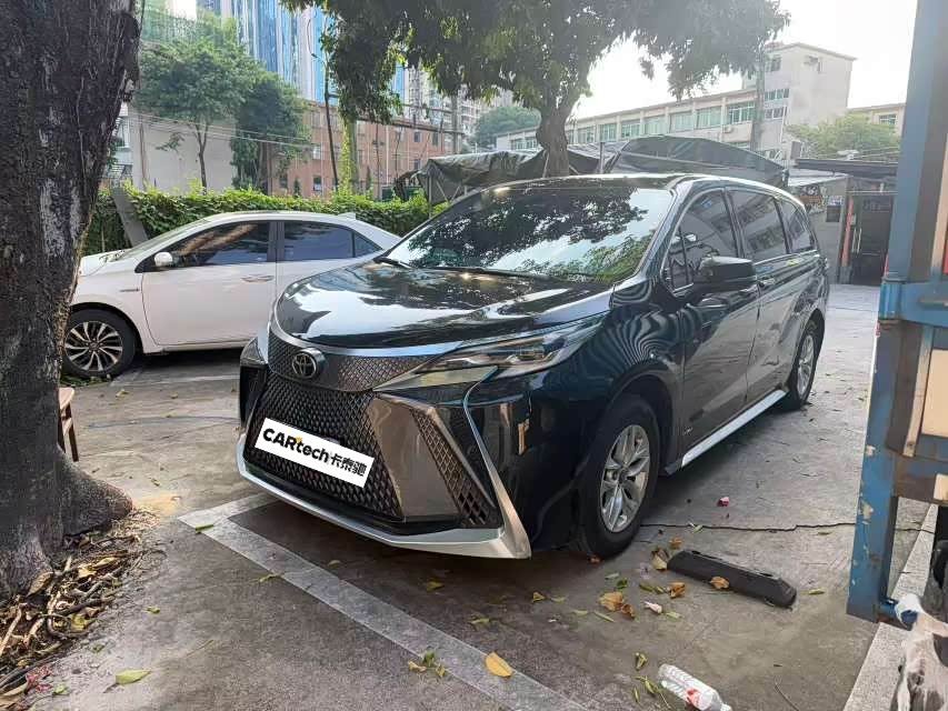 Toyota Granvia