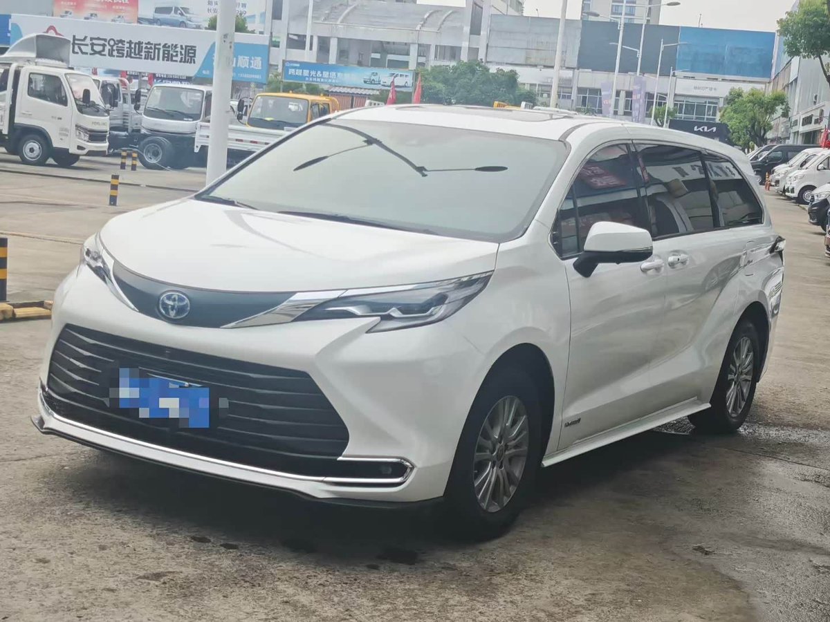 Toyota Sienna