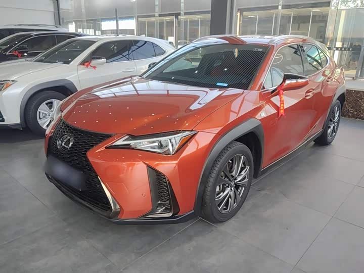 Lexus UX