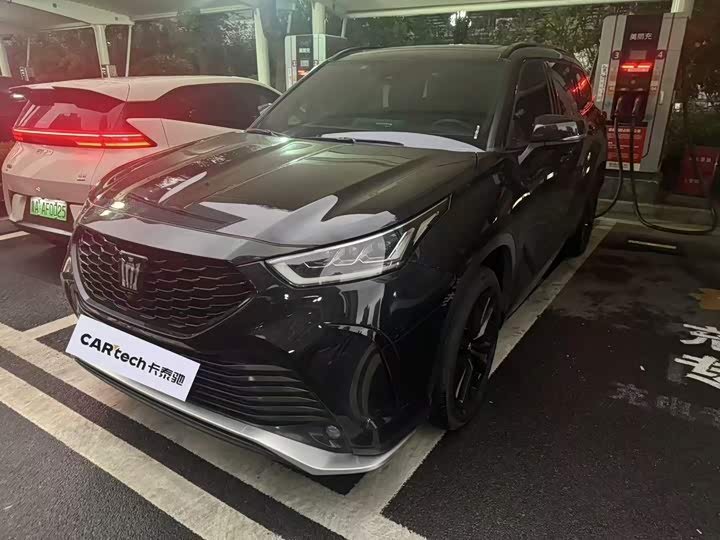 Toyota Crown Land Cruiser