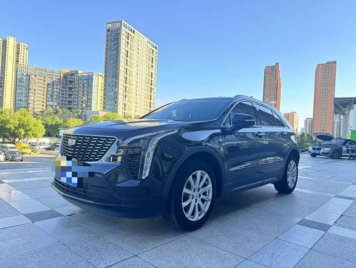 Cadillac XT4