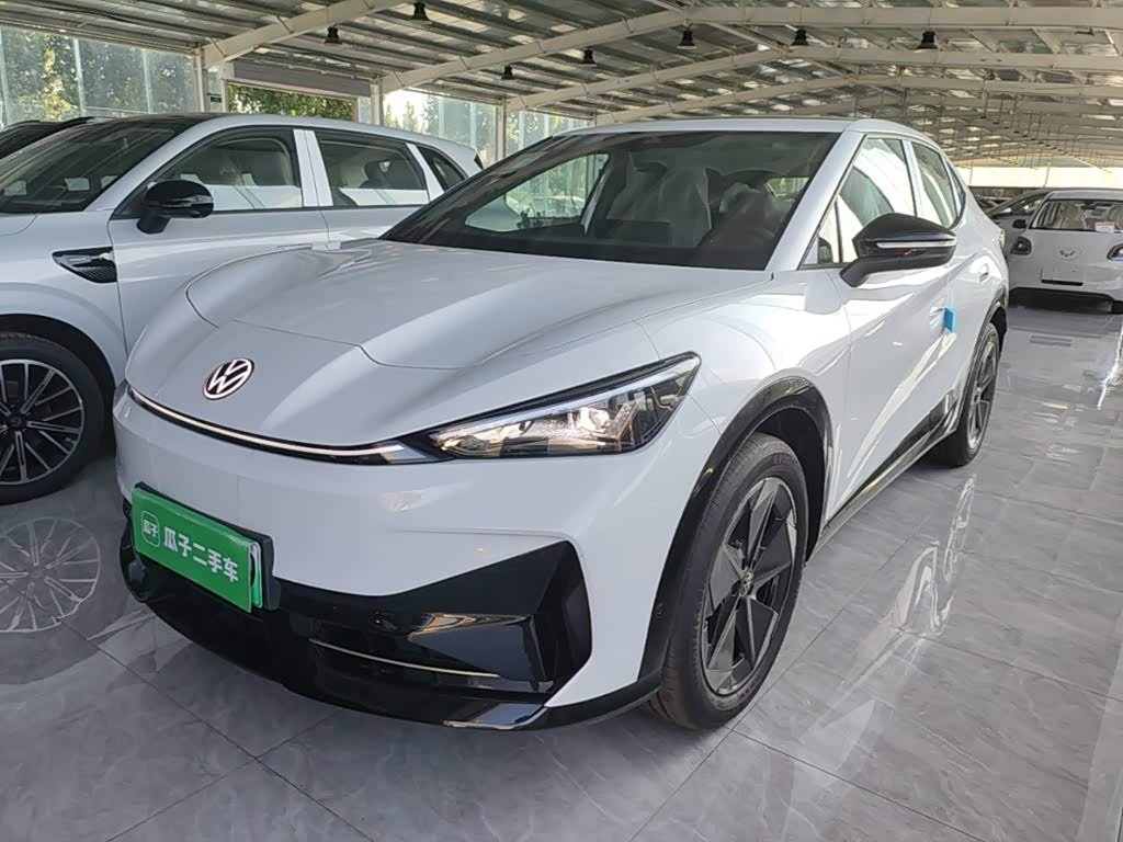 Volkswagen ID. UNYX 06