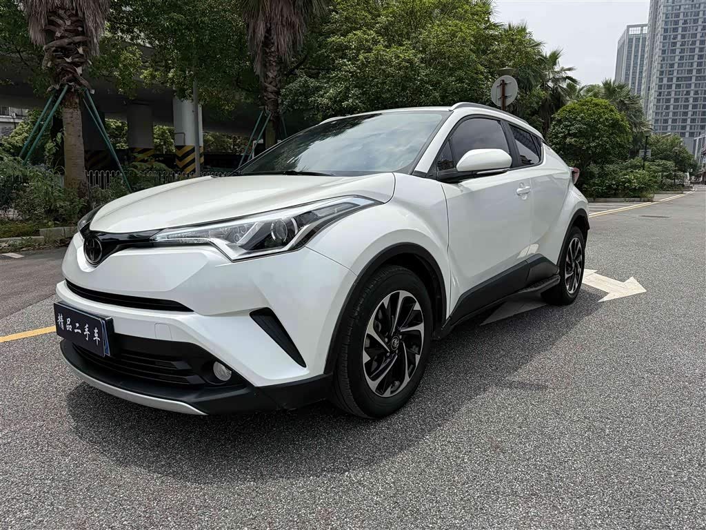 Toyota C-HR IZOA