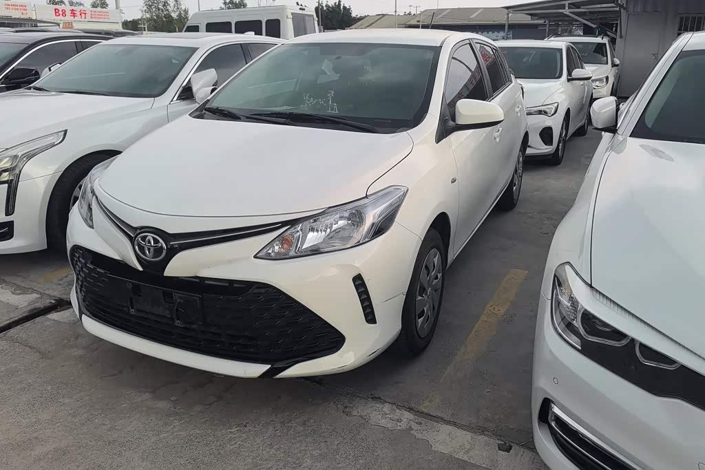 Toyota Vios FS