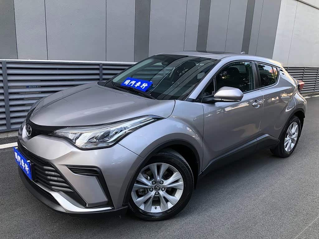 Toyota C-HR IZOA