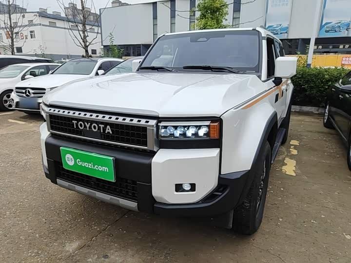 Toyota Land Cruiser Prado