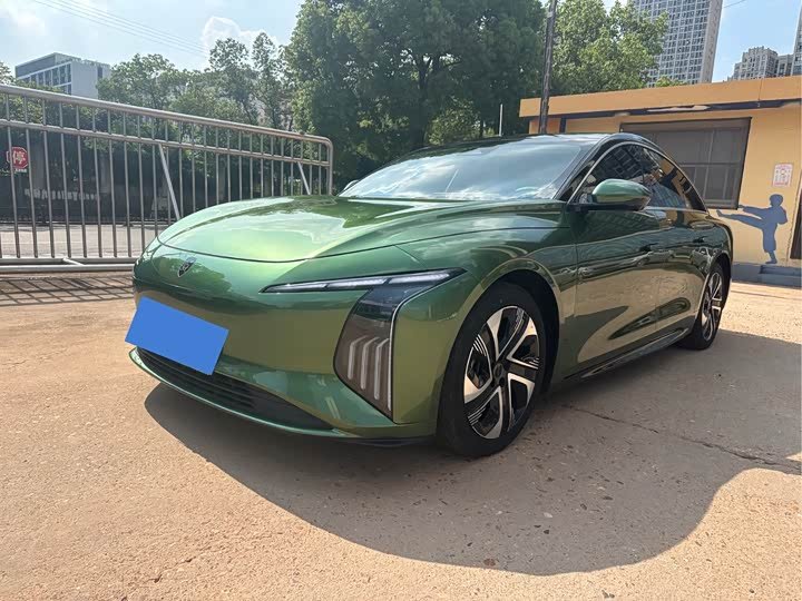 Dongfeng Forthing Xinghai S7
