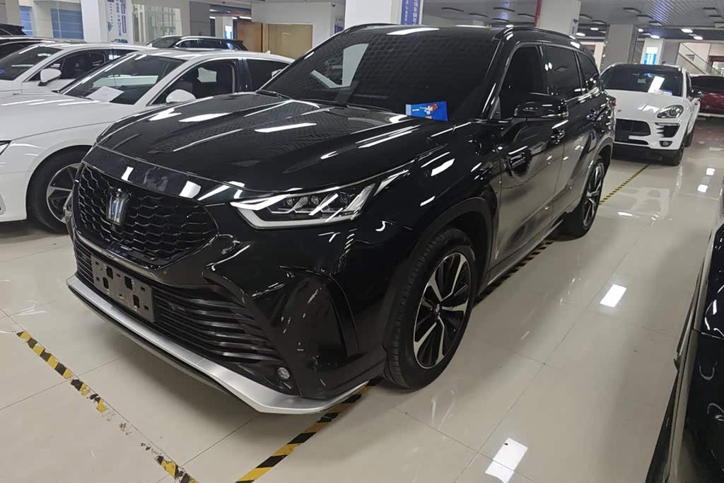 Toyota Crown Land Cruiser