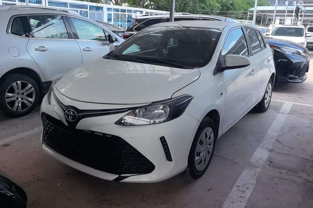 Toyota Vios FS
