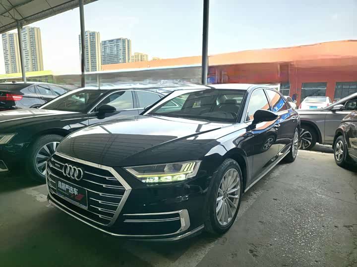Audi A8