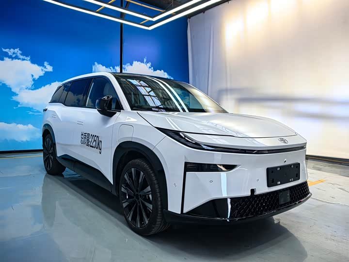 Toyota 3X