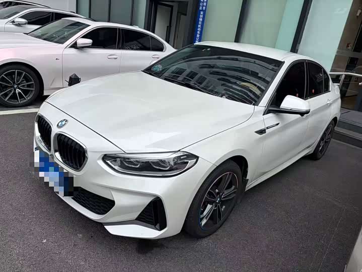 BMW 120i