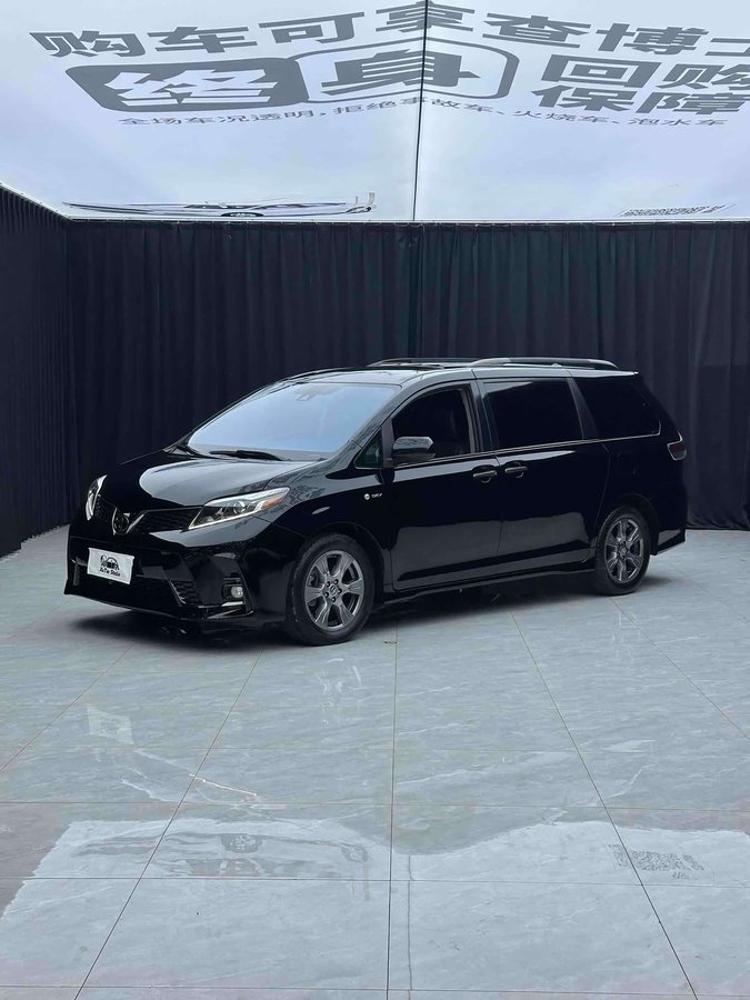 Toyota SIENNA