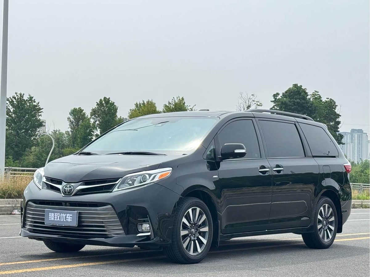 Toyota SIENNA