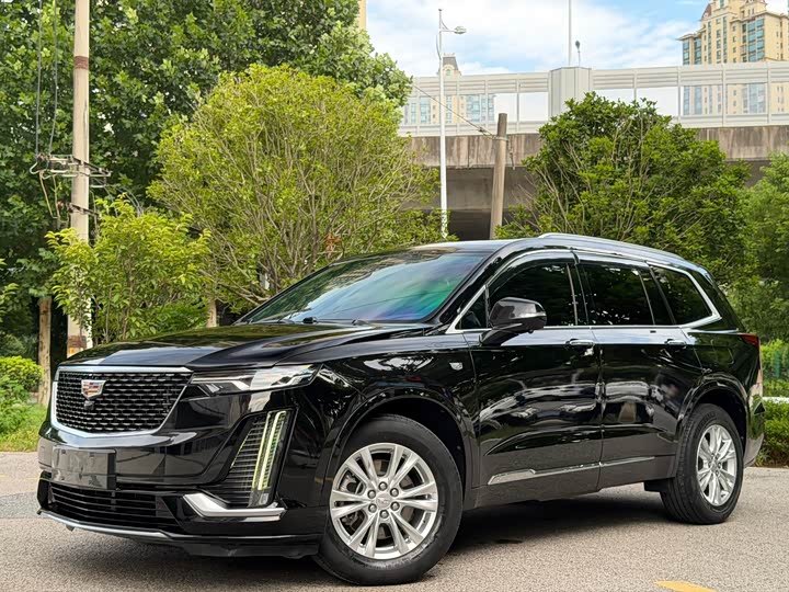 Cadillac XT6