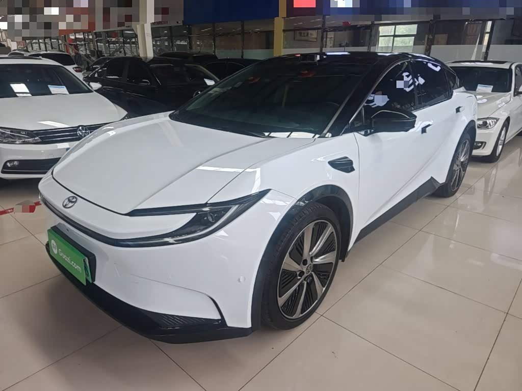 Toyota bZ5