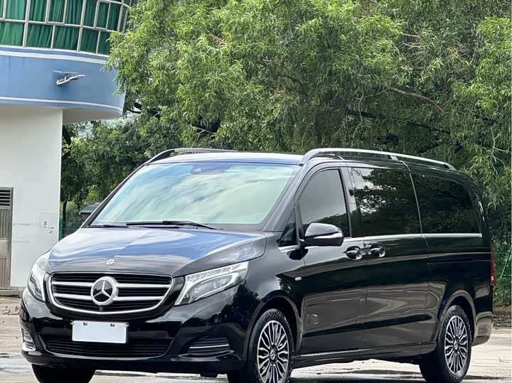 Mercedes-Benz V