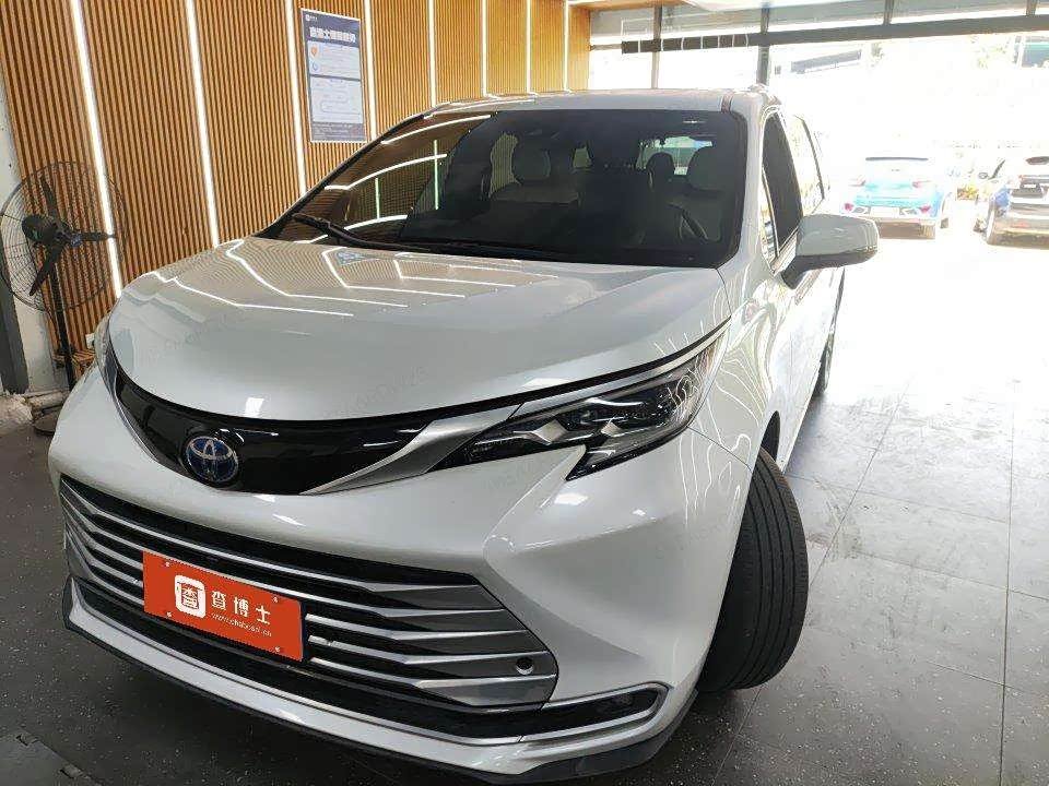 Toyota Sienna